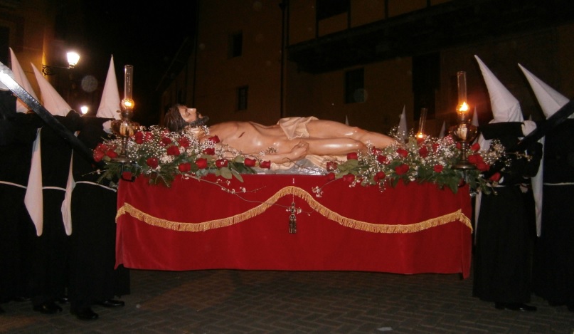 Viacrucis Procesional del Santo Sepulcro 'Adoración de las Llagas de Cristo'